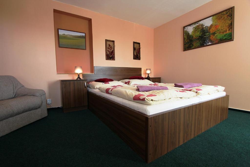 Pension U Svateho Jana Hradec Králové Zimmer foto